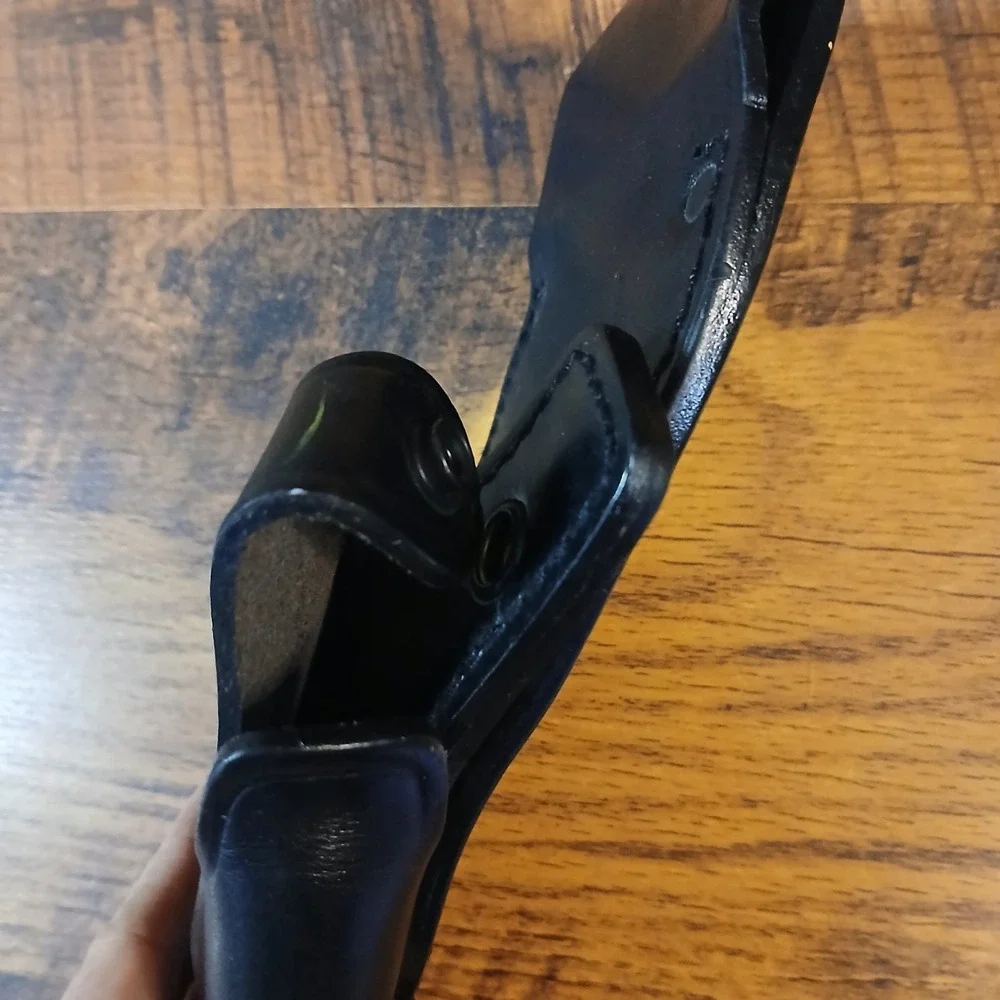 Unbranded‎ Ruger S/Six A/8 Black Leather Holster Handgun Revolver